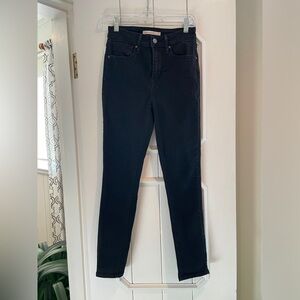 Levi’s 721 High Rise Skinny Jean, Black, Size 27